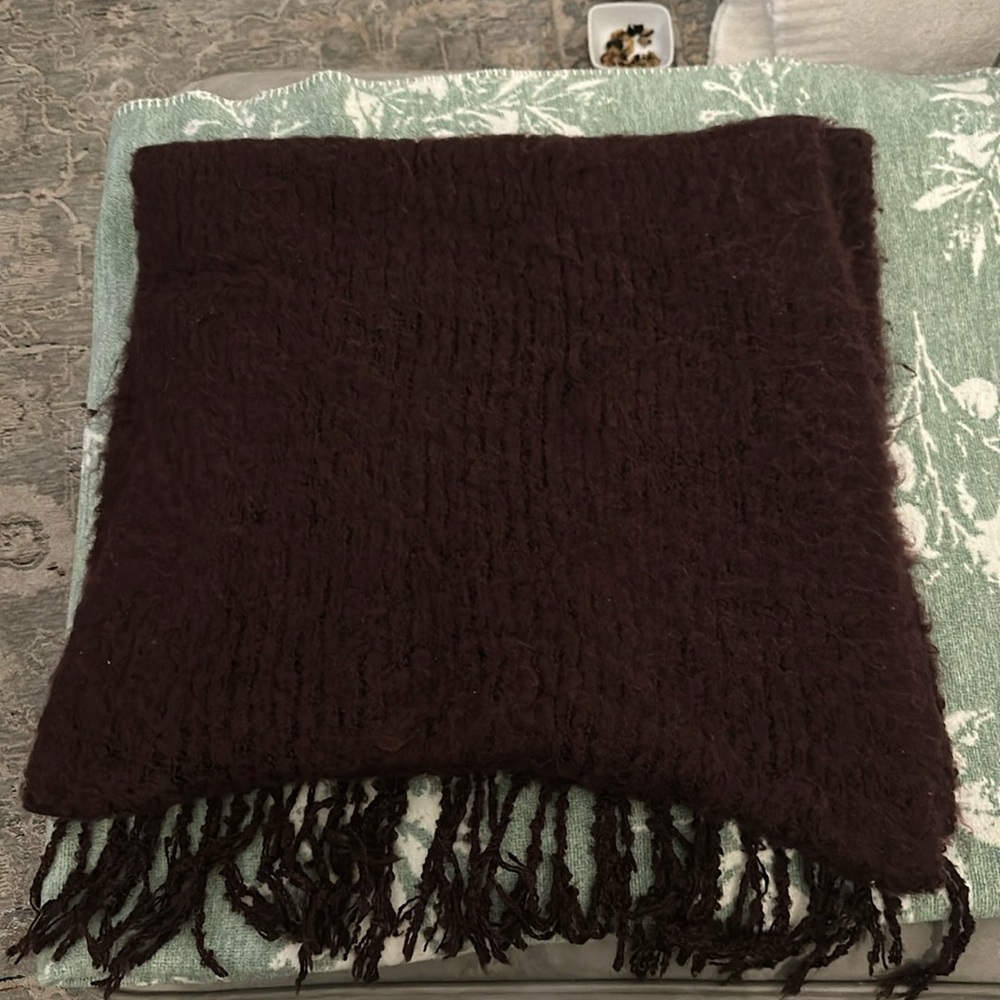 Aerie blanket scarf burgundy